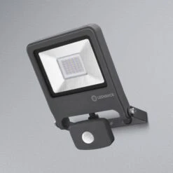 LEDVANCE Endura Floodlight Sensor-LED-Strahler 30W -LEDVANCE Store 6106045 1