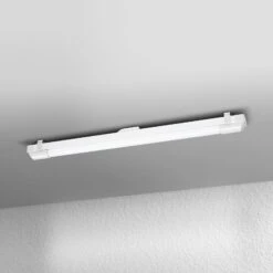 LEDVANCE Batten LED-Unterschranklampe 30cm 4.000K