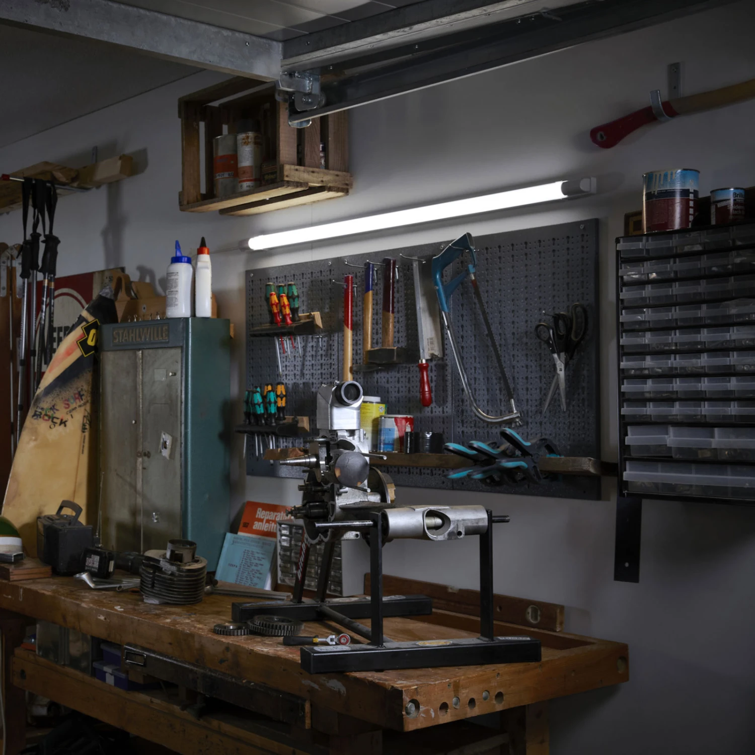 LEDVANCE Power Batten LED-Deckenlampe 120cm 3.000K 5 LEDVANCE Power Batten LED-Deckenlampe 120cm 3.000K – Bild 3