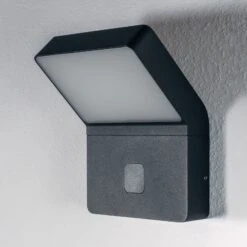 LEDVANCE Endura Style Wall Wide Sensor Außenlampe