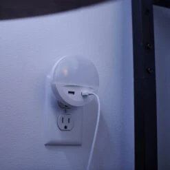 LEDVANCE Lunetta USB LED-Nachtlicht Mit USB-Port -LEDVANCE Store 6106168 2