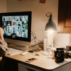 LEDVANCE SUN@Home Classic A 40 E27 9W CCT 922 10 LEDVANCE SUN@Home Classic A 40 E27 9W CCT 922 -LEDVANCE Store 6106644 3